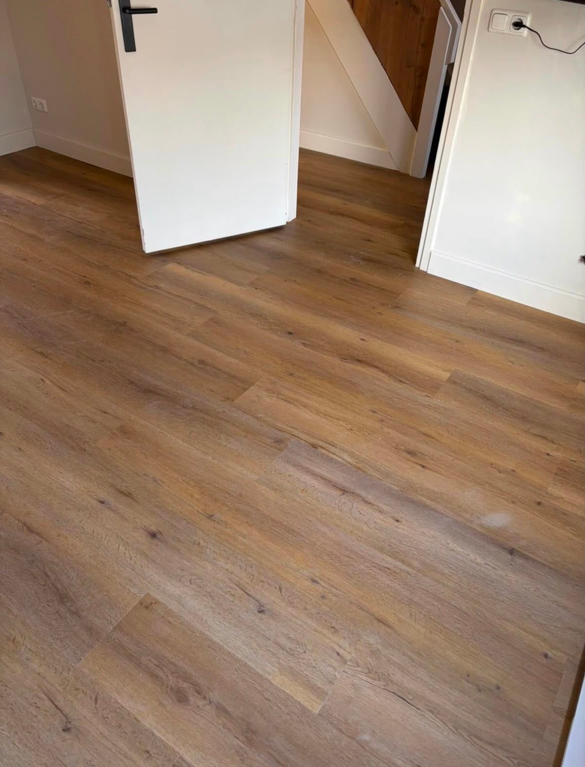 Click PVC rechte plank Floorlife in een doorgang